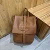 Nuevo Mochila Retro Importada de Piel de Vaca Europea y Americana Transfronteriza para Mujer, Fabricante de Bolso Casual Simple para Viaje
