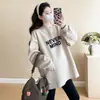 Conjunto de outono para maternidade, estampa de letras da moda, novo estilo 2026, modelagem solta, moletom de manga comprida que cobre a barriga, perfeito para usar em camadas na primavera