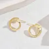 Brincos Geométricos de Luxo Leve Estilo Europeu e Americano Transfronteiriços Design de Nicho em Forma de U Brincos Femininos Brincos Versáteis Atacado
