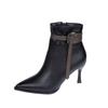 Botas Curtas de Salto Alto Estilo Coreano para Mulheres Inverno 2026 Novas Botas Fashion Bico Fino com Fivela de Cinto Botas Curtas de Cano Curto Botas Martin para Mulheres