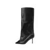 Nuevas botas de tacón de aguja negras de punta fina, estilo otoño de alta costura, con diseño plisado, que alargan la figura y aumentan la altura, de caña media