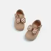 Zapatos de Cuero Gamuzado con Lazo de Dibujos Animados Retro para Niñas 2026 Otoño Nueva Moda Versátiles Suela Suave Zapatos Birkenstock