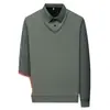 Nuevo T-shirt de invierno para hombre con solapa a rayas talla mediana Verde moda casual para hombre moda de dos piezas falsas top de base venta al por mayor