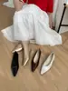 Sapatos Rasos de Salto Baixo Bico Fino Estilo Coreano 2026, Sapatos Versáteis de Couro com Salto Anabela Liso, Sapatos Femininos Slip-On