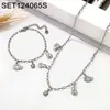 Moderna Cadena para Clavícula y Pulsera de Mariposa con Circonita de Lujo Ligero, Joyería de Alta Gama Chapada en Oro de Acero de Titanio para Mujeres, Versátil