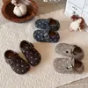 Zapatos Birkenstock Versátiles Estilo Coreano Otoño Nuevo Lunares Estilo Bosque Retro Zapatos Planos Ligeros Zapatos Casuales para Niños Zapatos Pequeños de Cuero