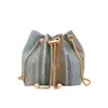Bolsa Balde Personalizada da Moda Atacado para Mulheres 2026 Novo Estilo de Verão Palha Tecida Color-Blocking Bolsa de Ombro Bolsa Transversal com Corrente