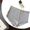 Envío gratis verano múltiples ropa interior de seda de leche Mujer Seda de Hielo sin costuras sin costuras oferta especial procesamiento 1-2 yuanes