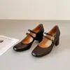 Sapatos Mary Jane Quadrados Estilo Retro Francês para Mulheres, Novo Estilo Primavera 2026, Salto Alto, Tira Única, Boca Rasa, Scarpins de Salto Grosso