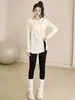 Top de Yoga para Mulheres 2026 Primavera/Outono Novo Estilo Elegante Que Valoriza a Figura Fitness Corrida Treinamento Roupa Esportiva Conjunto de Duas Peças