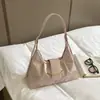 Nuevo bolso de hombro cruzado casual simple de color liso para mujer, bolso exquisito y versátil para la axila, bolsos de mujer al por mayor