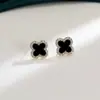 Pendientes de Perla Dongdaemun Lujo Ligero Clavos de Oreja de Gama Alta Modelo Nuevo 2026 Pendientes de Plata 925 Accesorios Estilo Vacaciones