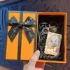 Chaveiro Brinquedo Divertido de Animal para Alívio de Estresse Máquina de Dados Copo de Dados Adereço Brinquedo Pingente Pequeno Decoração de Bolsa