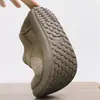 Soporte para botas de nieve transfronterizas personalizadas zapatos cálidos para hombre casual perezoso zapatos de algodón del noreste con forro de terciopelo engrosados zapatos de pan de papá