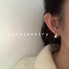 Pendientes de hebilla de perla redonda con diseño de nicho, pendientes vintage de estilo frío de alta calidad para mujer