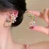 Dopamina Coloridos Completos de Diamante Diseño Floral Versátiles Pendientes Ear Cuff Pendientes Integrados Diseño de Nicho Accesorios para Oreja