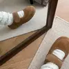 Sapatos Peludos Cinzas de Solado Macio para Mulheres 2026 Outono e Inverno Novo Estilo Calçados Externos Sapatos Mary Jane de Algodão com Forro de Lã Sapatos Gorro