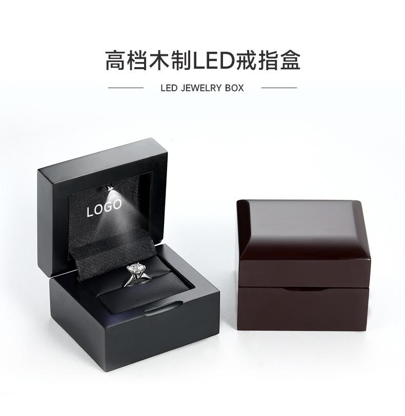 1-高档LED戒指木盒_03.jpg