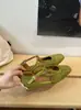 Sandálias Romanas Trançadas Retro de Couro Genuíno Deslumbrantes para Mulheres 2026 Verão Novos Sapatos Mary Jane Vazados com Salto Grosso e Biqueira Fechada