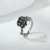 Anillo Retro de Flor de Rosa para Hombres y Mujeres, Anillo Vivo de Moda Retro Simple y Exquisito de Acero de Titanio con Diseño Antiguo