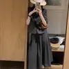Conjunto de blazer de manga corta de estilo urbano moderno inspirado en Chanel para mujer, moda de verano adelgazante con un elegante conjunto de dos piezas de falda plisada