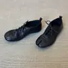 Versión de cuero~Zapatos de split-toe estilo francés para mujer, zapatos tabi de cuero con cordones, diseñados para mocasines casuales, artísticos y de nicho