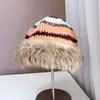 Chapéu de Pescador Listrado Patchwork de Pelúcia Designer Feminino Outono e Inverno Versátil Mostra o Rosto Pequeno Quente Proteção para as Orelhas Chapéu de Tricô Tendência