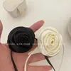 Colar com Pingente de Camélia em Cetim Suave Estilo Francês, Estilo Vintage para Festas, Novo Modelo Doce para Primavera e Verão com Temperamento Único