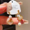 Aretes de Plata Recubiertos de Oro Real de 18K con Aguja de Plata, Circonita, Nácar, Calabaza Asimétrica y Cierre de Seguridad, Lujo Accesible, Aretes de Gama Alta para Mujer