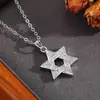 Joia de Estrela Doce e Versátil Corrente de Aço Inoxidável Pingente de Estrela Estrela-do-Mar Colar de Estrela de Cinco Pontas Cravejado com Diamantes de Alta Qualidade para Mulheres