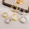 Brincos Geométricos em Forma de C Europeus e Americanos de Venda Quente Transfronteiriça, Brincos Elegantes Modernos Simples e Versáteis, Brincos de Luxo Acessível e de Alta Qualidade para Mulheres