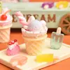 Yqt Mini Sorvete de Frutas Brinquedo de Comida Boneca da Moda Brinquedo de Pelúcia Acessórios de Roupa Picolé Resina Acessórios DIY