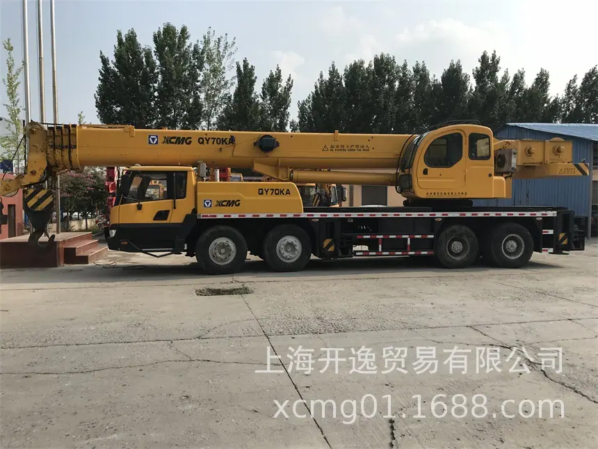 70 ton crane (3)