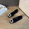 Sapatos de Salto Grosso Estilo Francês Preto Estético com Strass de Bico Fino Sapatos Mary Jane Planos de Salto Grosso 2026 Nova Primavera para Combinar com Saias