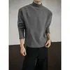 Top de base branco de gola semi-alta para homens, outono e inverno, camiseta top de manga comprida de rua desconstruída boxy, moderna
