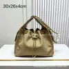 Suministro transfronterizo de alta calidad: BOLSO HOBO estilo hippie 25C con patrón de diamantes y cadena, bolso de hombro y axila de cuero genuino para mujer