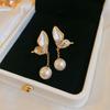Pendientes de plata con forma de mariposa y flor de perla retro francesa, pequeños y exquisitos, de alta gama, con diseño de hada súper dulce para mujer.