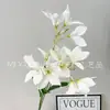 Flor Artificial Nueva Lirio Narciso Flor de Exhibición para Mesa de Café de Sala de Estar Hogareña Material de Flor Boda Decoración de Pared de Fondo de Boda Flor Artificial