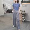 La ropa de verano popular de este año es hermosa con un conjunto de pantalones de pierna ancha nicho maduros ligeros sin colisión de dos piezas para mujer.