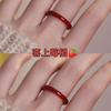 Venta directa de fábrica Anillo de esmalte de color Qinghuan de té blanco libro rojo pequeño con anillo de pareja de viento frío joyería de nicho femenina de moda