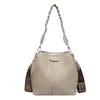 Bolso Versátil de Múltiples Capas para Mujer, Nuevo Bolso de Hombro de Moda Otoño e Invierno, Diseño de Nicho, Sensación de Alta Gama, Bolso Cruzado, Bolso Tipo Cubo