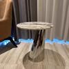 Mesa de Esquina para el Hogar de Nuevo Estilo Exquisita Mesa Redonda Pequeña Lateral para Sofá de Sala de Estar Panel de Roca Mesa Redonda Minimalista de Lujo Ligero