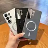 Funda magnética de metal corrugado pintado, adecuada para el teléfono Samsung S26 ULTRA, funda protectora magnética de botón de metal S25