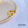 2025 Celebridad de Internet de Douyin Nuevo Anillo de Arco de Fundición No Desvanecible Soldado con Láser Anillo para Dedo del Pie de Pareja Fabricante de Origen