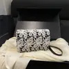 Bolsa de Praia de Comércio Exterior 2026 Verão Nova Moda Design de Nicho Elegante Renda Alto Valor Simples Versátil Bolsa de Ombro
