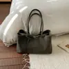 Bolsa Retro de Camurça, Nova Bolsa de Ombro Tendência de Moda de Inverno para o Dia a Dia, Bolsa Tiracolo Simples e Elegante