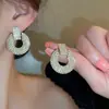 Aguja de plata 925, diseño de nicho, aretes de puesto de mercado nocturno, fuente mayorista, aretes de moda estilo coreano, aretes populares
