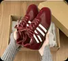 Versión de Piel de Oveja ~5CM Tacón Oculto Zapatos de Entrenamiento Alemanes Retro para Mujer Otoño 2026 Nuevos Zapatos Casuales de Suela Gruesa Zapatos Deportivos Zapatos de Forrest Gump