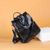 Mochila de couro macio elegante e moderno antifurto para mulheres 2021 Nova mochila Mochila escolar de grande capacidade estilo coreano super grande à prova d'água