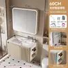 Combinación de gabinete de baño de panal de aluminio estilo crema con tocador de almacenamiento lateral, gabinete con lavabo de cerámica integrado para baño
